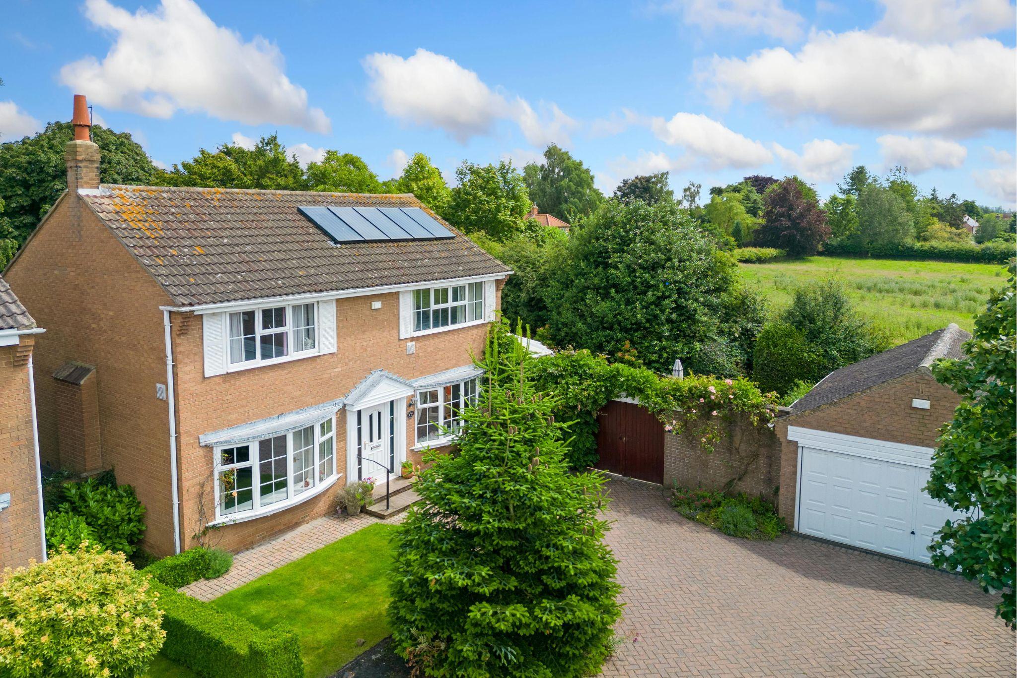 Do mortgage surveyors check for damp